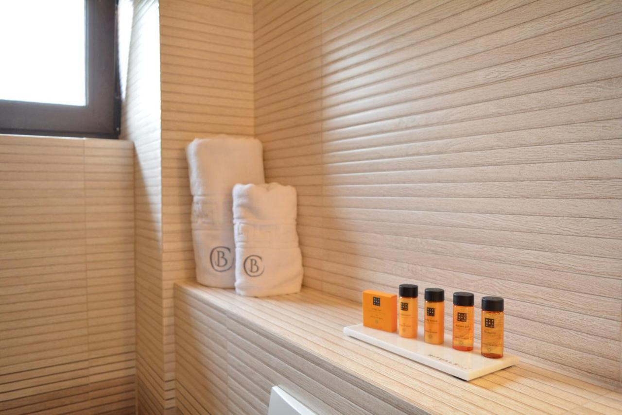 Pensiunea Charlotte Boutique Bacău Extérieur photo