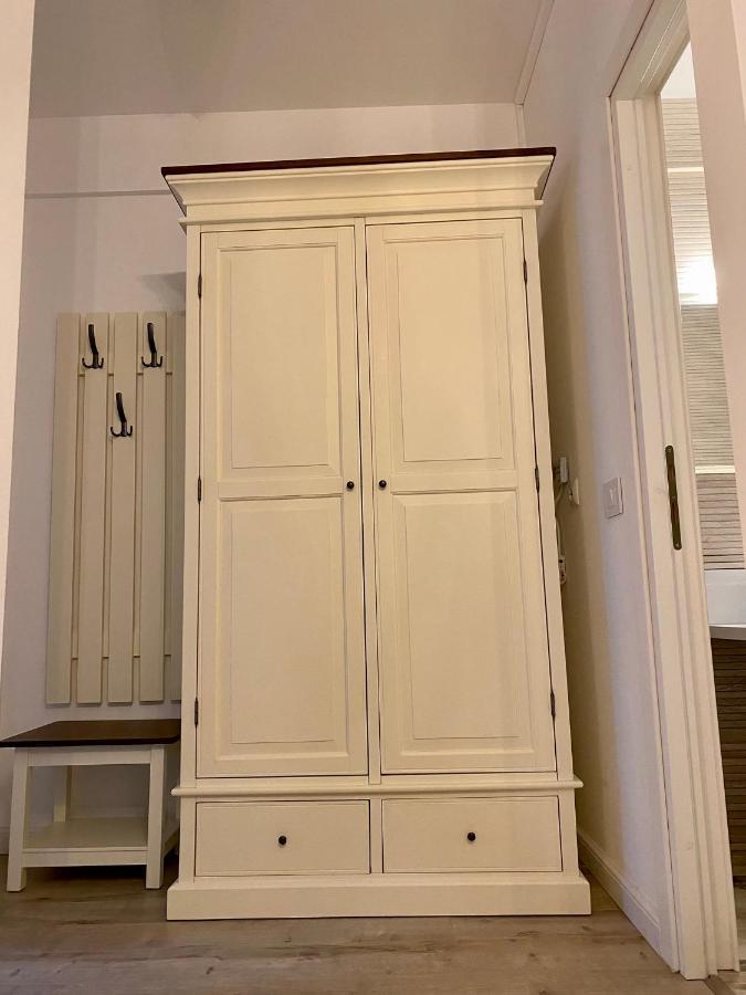 Pensiunea Charlotte Boutique Bacău Extérieur photo